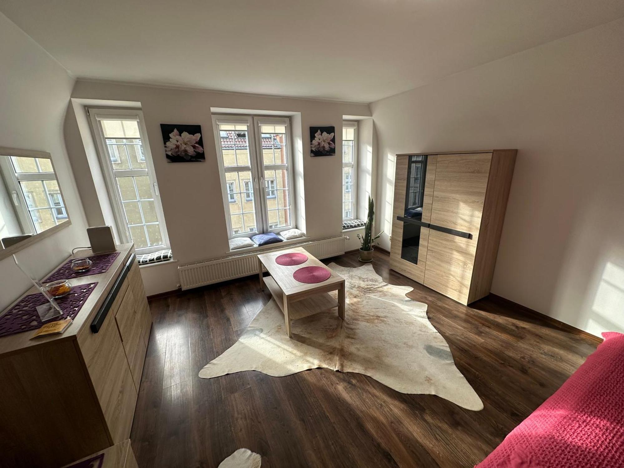 Gdanskie Apartamenty - Apartamenty Na Swietego Ducha Z 2 Sypialniami Ngoại thất bức ảnh