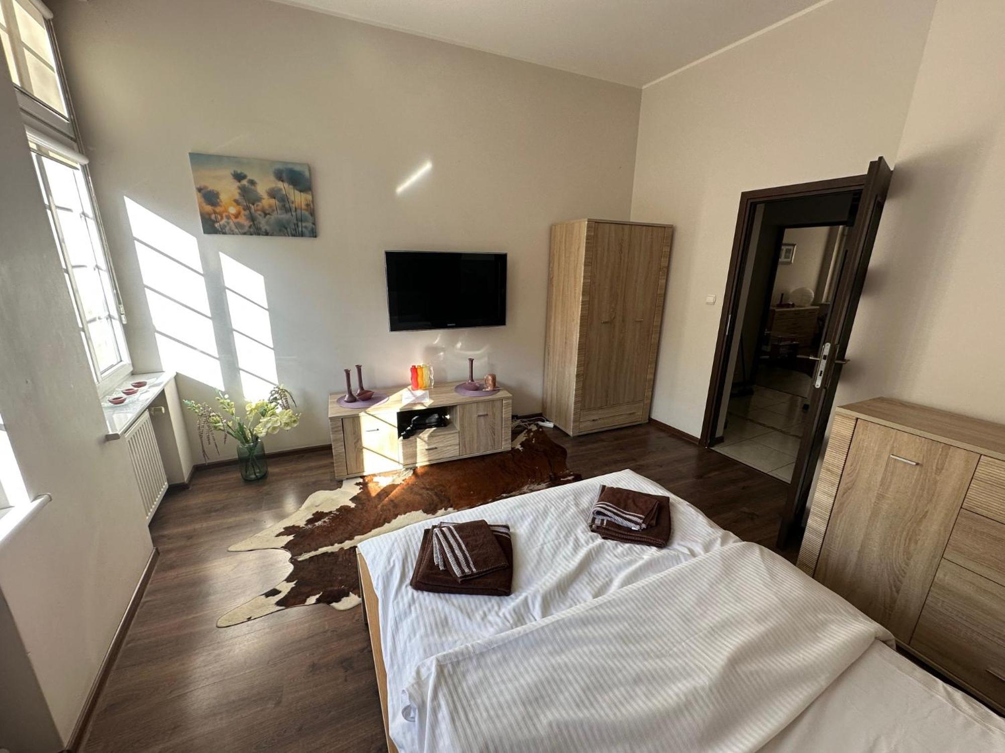 Gdanskie Apartamenty - Apartamenty Na Swietego Ducha Z 2 Sypialniami Ngoại thất bức ảnh