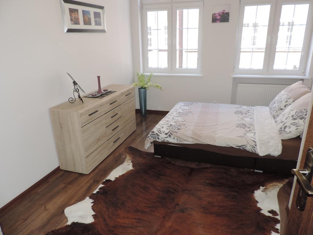 Gdanskie Apartamenty - Apartamenty Na Swietego Ducha Z 2 Sypialniami Ngoại thất bức ảnh